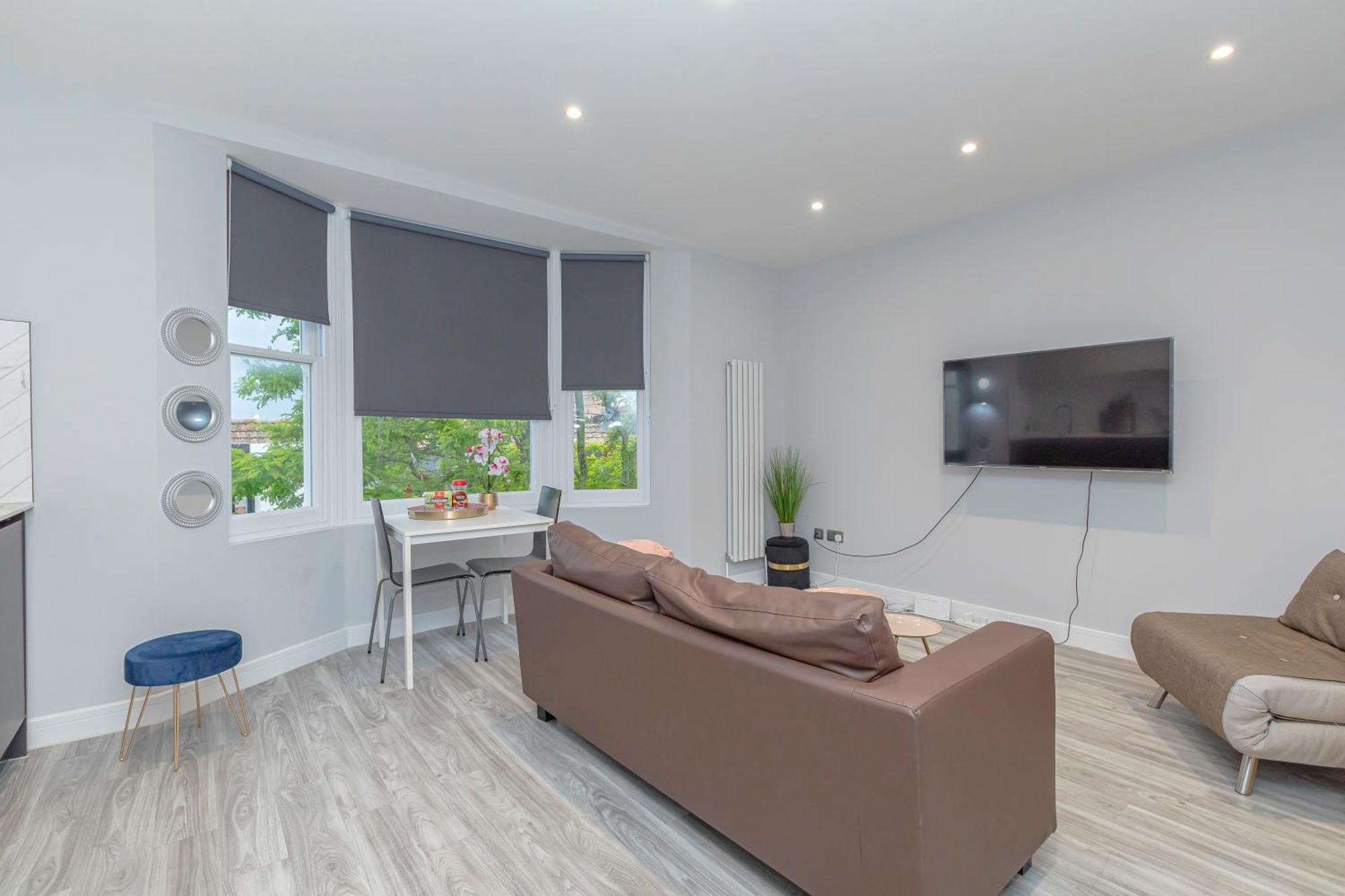 Flash Sales Offer - Any Week Day No Minimum Night Restrictions Brighton City Centre Seafront 1 Bedroom Flat Bn133Duk02 Bagian luar foto